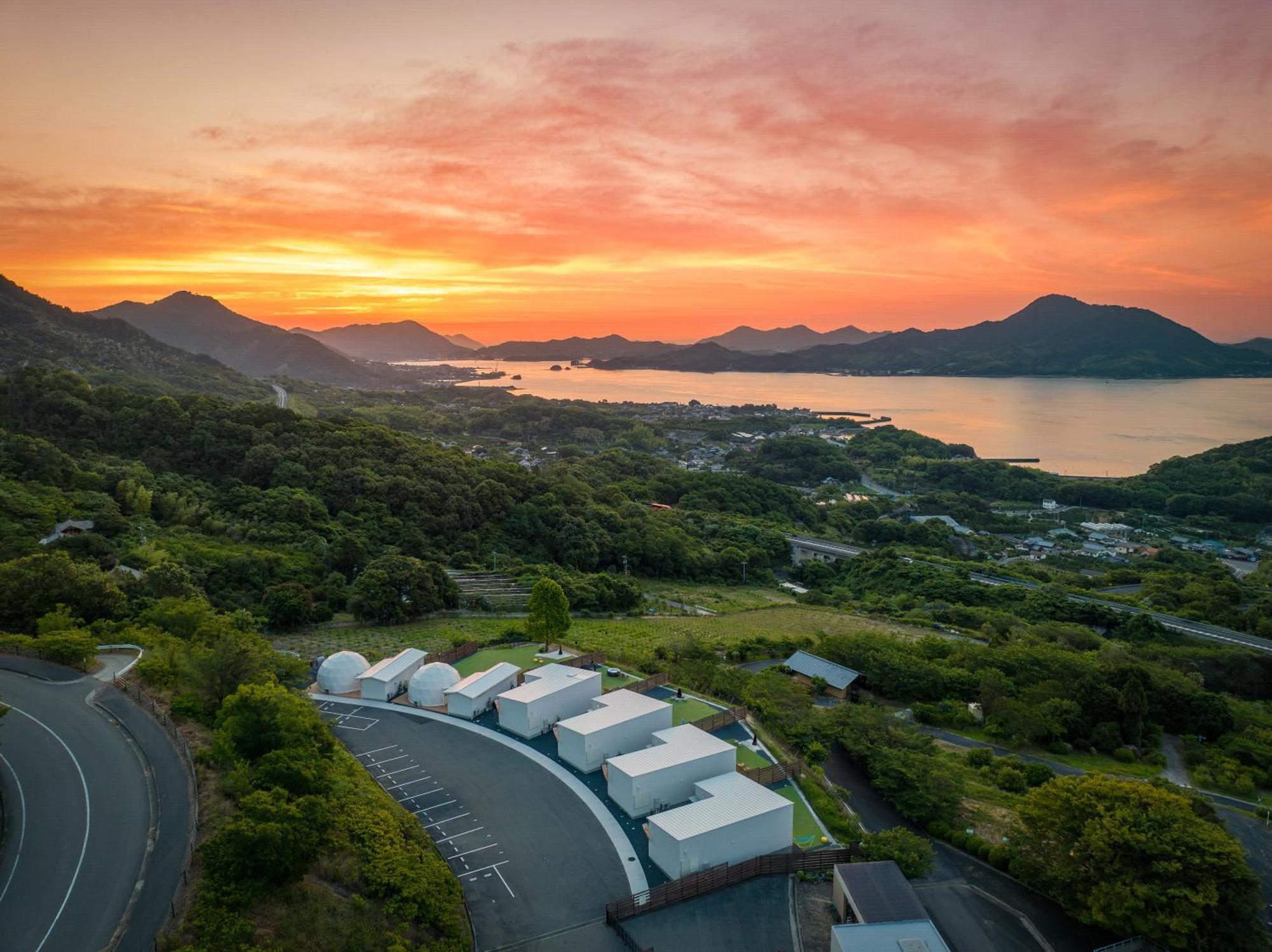 Lemon Farm Glamping Simanami Villa Onomichi Exterior photo